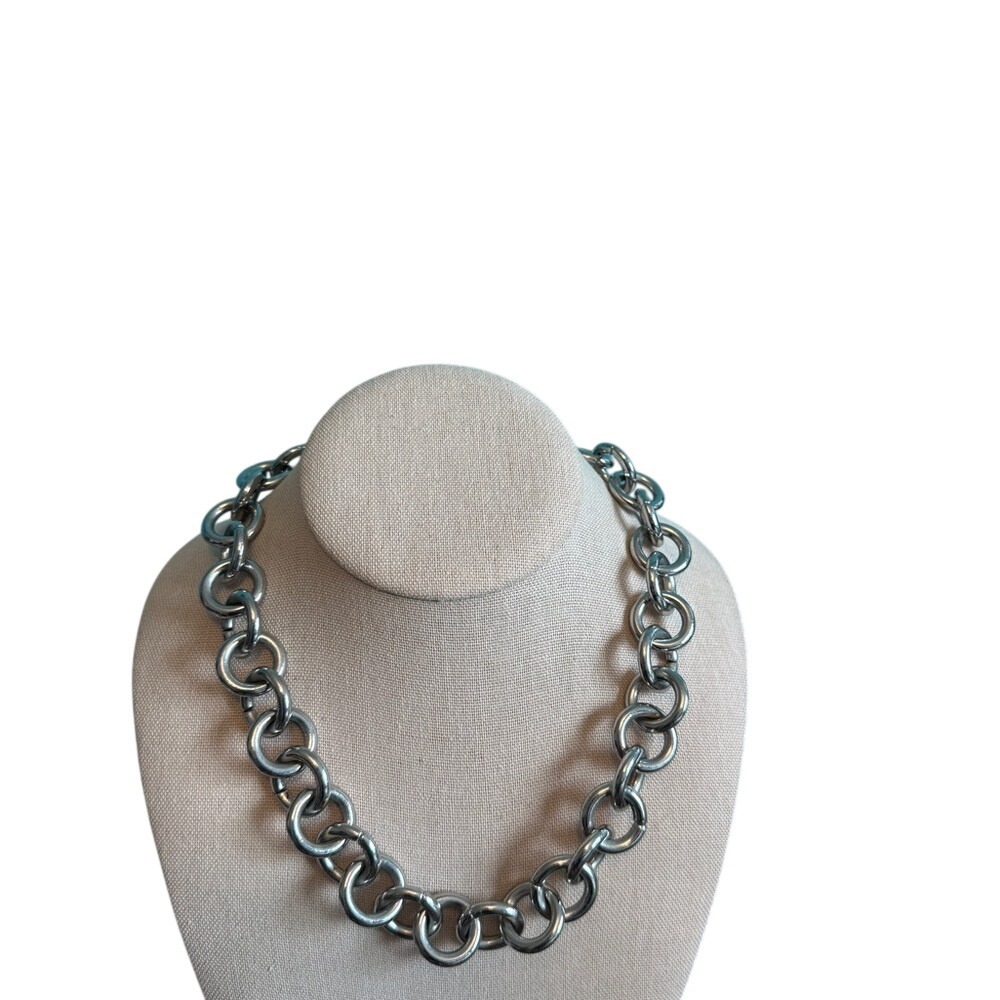 Source Unknown Silver Chunky Link Necklace